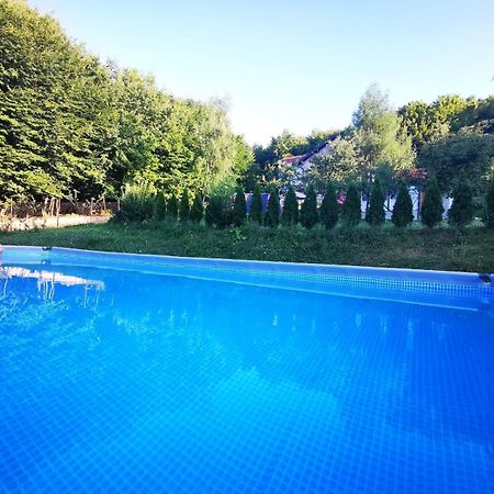 Mala Farma Nani Villa Високо Екстериор снимка